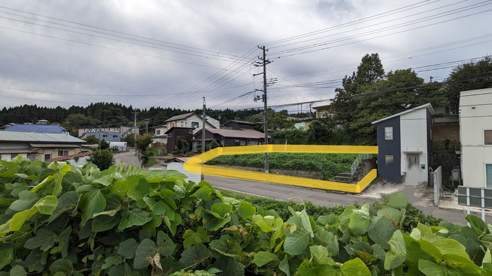 新屋比内町